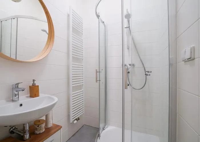 Lucy's Апартаменты *